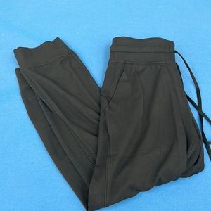 Lululemon joggers. Ankle length. Black. Size 4.